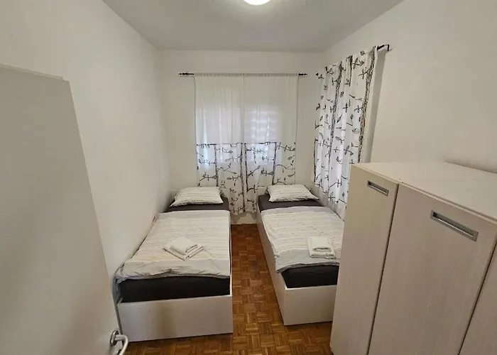 Appartement Alma Podgora (Split-Dalmatia)